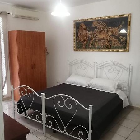 La Nicchia Apartment Bari Exterior foto